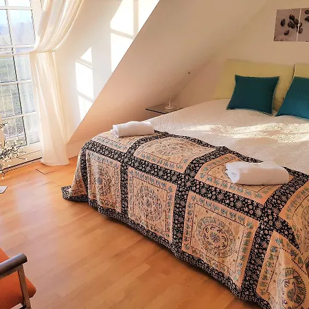 Roskilde Bed & Breakfast 2*